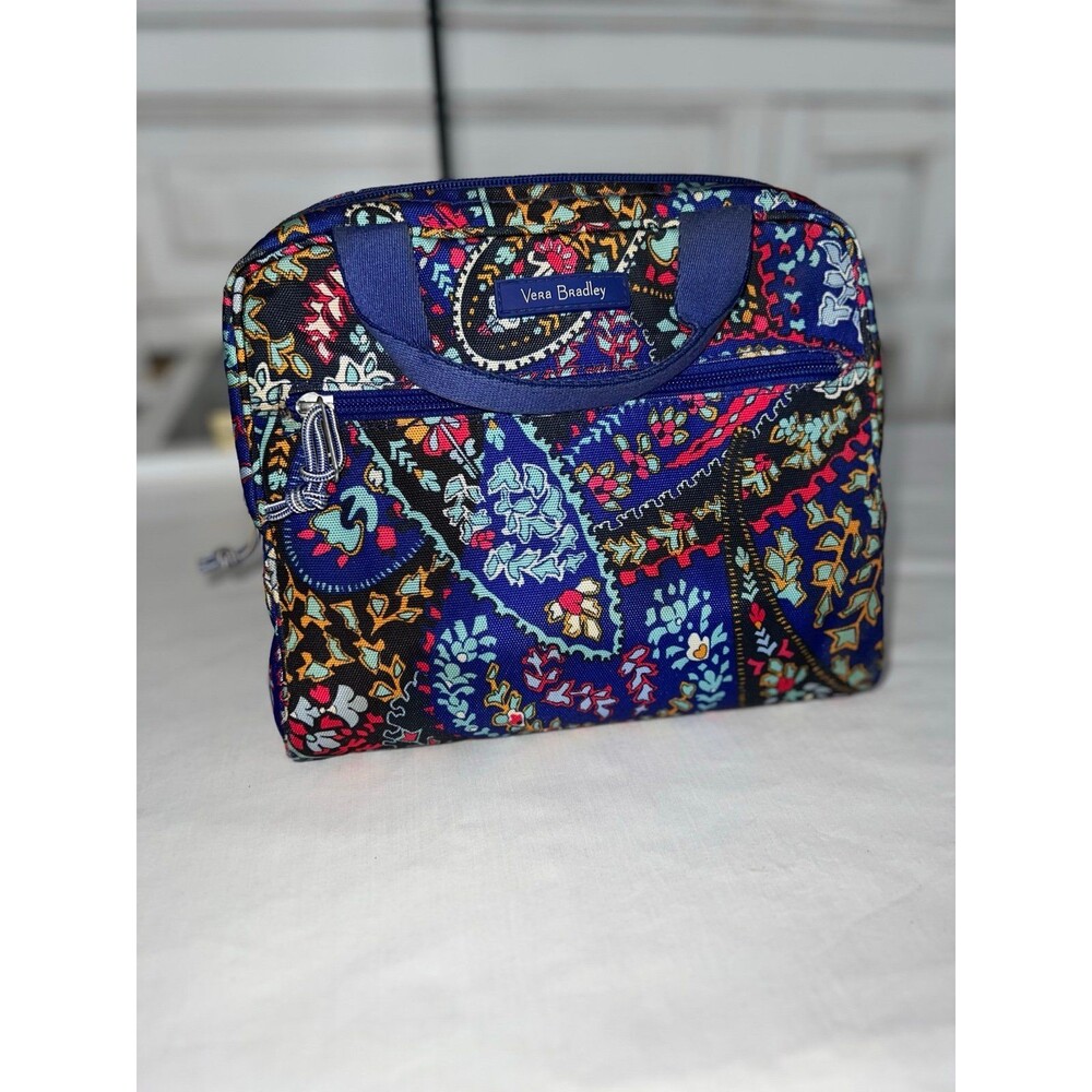 Vera Bradley Lighten Up Lunch Cooler in Purple Petite Paisley #222